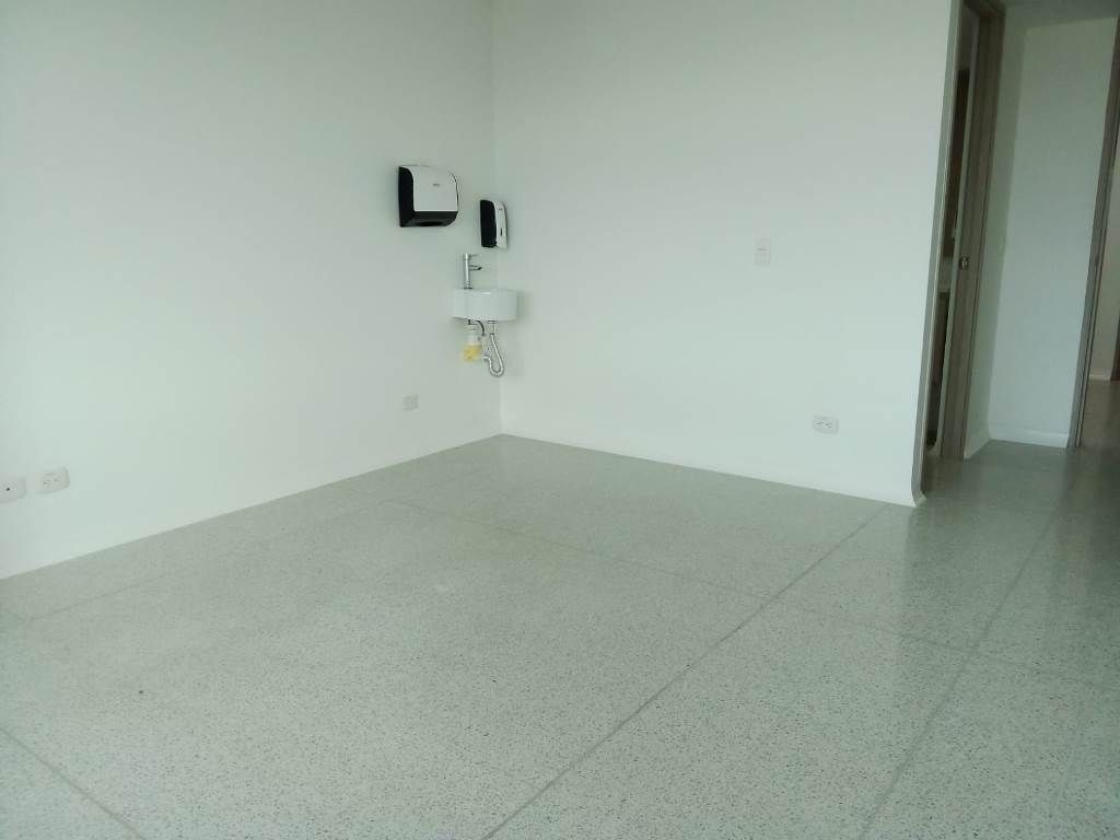 Consultorio en arriendo Antioquia Medellín Alejandria 35 m2 Habitaciones 0 Baños 0 Garajes 2 Precio $4300000