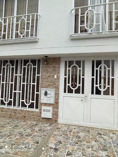 Casa en venta Tolima Ibagué Nn 130 m2 Habitaciones 3 Baños 4 Garajes 2 Precio $460000000