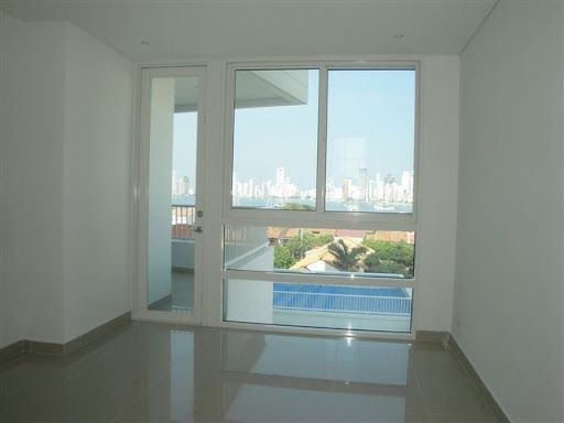 Apartamento en venta Bolívar Cartagena Manga 130 m2 Habitaciones 3 Baños 3 Garajes 2 Precio $850000000