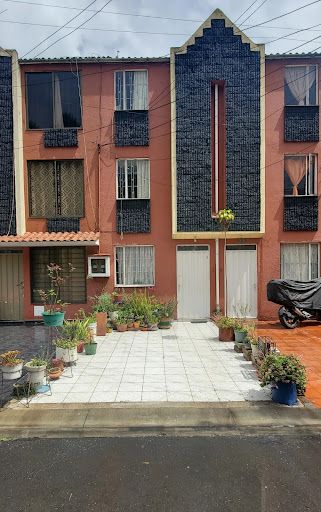 Casa en venta Cundinamarca Bogotá El Mortiño 130 m2 Habitaciones 4 Baños 2 Garajes 0 Precio $400000000