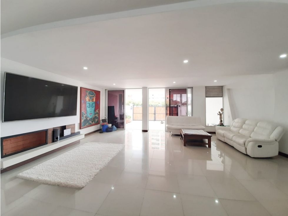 Casa en venta Antioquia Rionegro Santa Ana 365 m2 Habitaciones 4 Baños 6 Garajes 3 Precio $1580000000