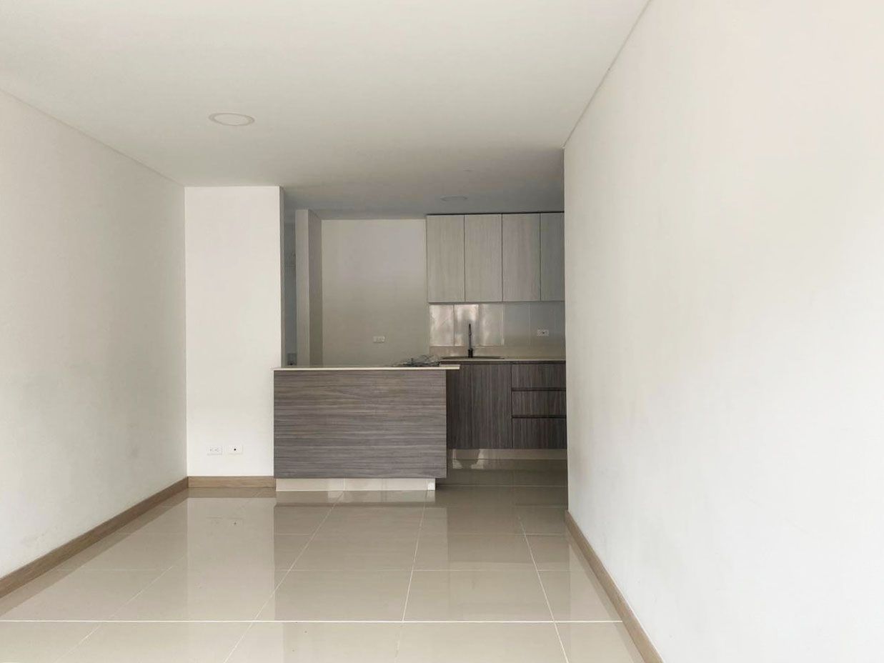 Apartamento en arriendo Antioquia Envigado El Salado 71 m2 Habitaciones 3 Baños 2 Garajes 2 Precio $4200000