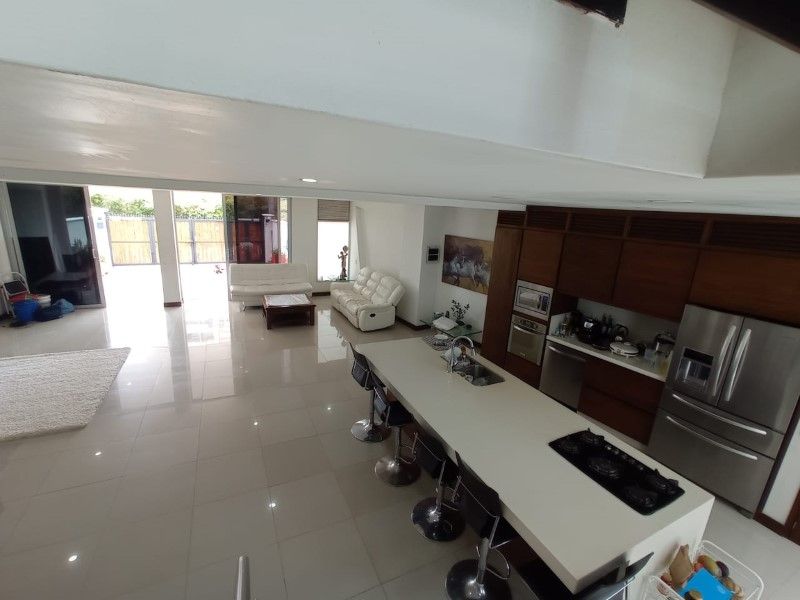 Casa en venta Antioquia Rionegro Santa Ana 365 m2 Habitaciones 3 Baños 6 Garajes 3 Precio $1900000000