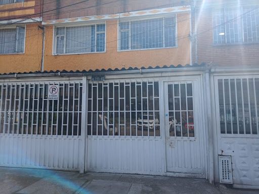 Casa en venta Cundinamarca Bogotá Bonanza 331 m2 Habitaciones 3 Baños 6 Garajes 1 Precio $920000000