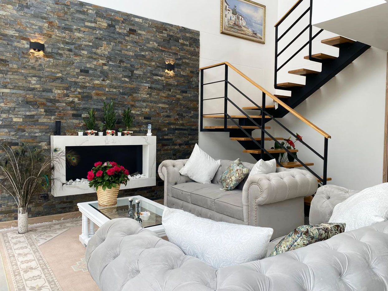 Casa en arriendo Antioquia Rionegro San Antonio 165 m2 Habitaciones 3 Baños 6 Garajes 3 Precio $6800000