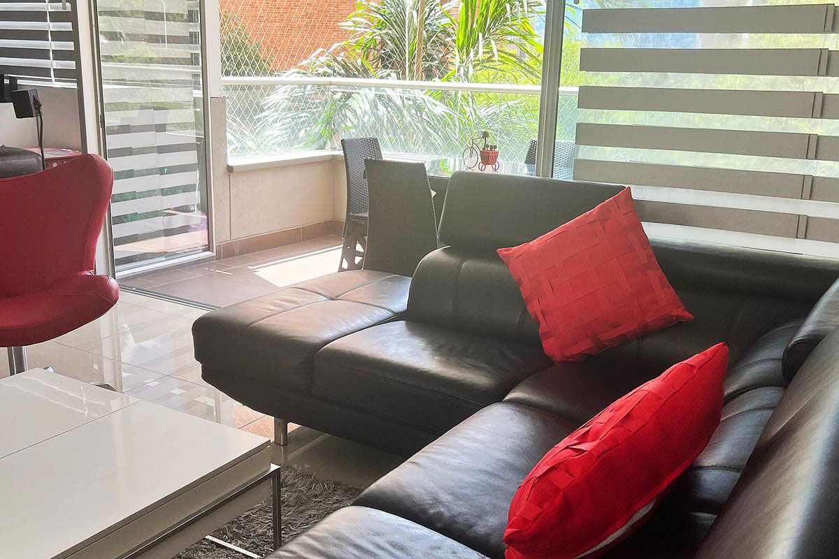Apartamento en arriendo Antioquia Medellín Astorga 136 m2 Habitaciones 3 Baños 4 Garajes 3 Precio $8100000