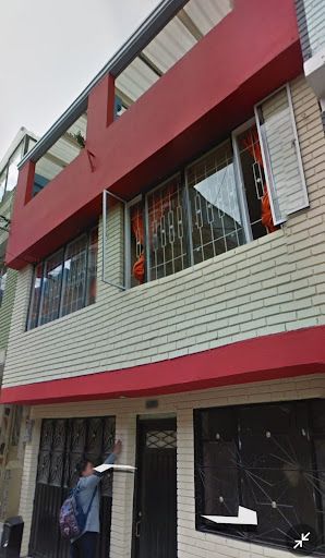 Casa en venta Cundinamarca Bogotá Ub Catalina 72 m2 Habitaciones 5 Baños 6 Garajes 2 Precio $420000000