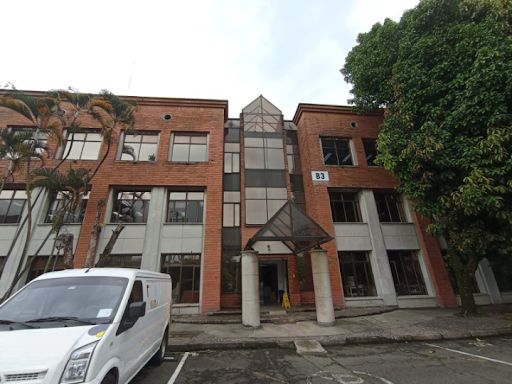 Oficina en arriendo Antioquia Itagüí Zona Industrial 2 2511 m2 Habitaciones 0 Baños 8 Garajes 20 Precio $77225418