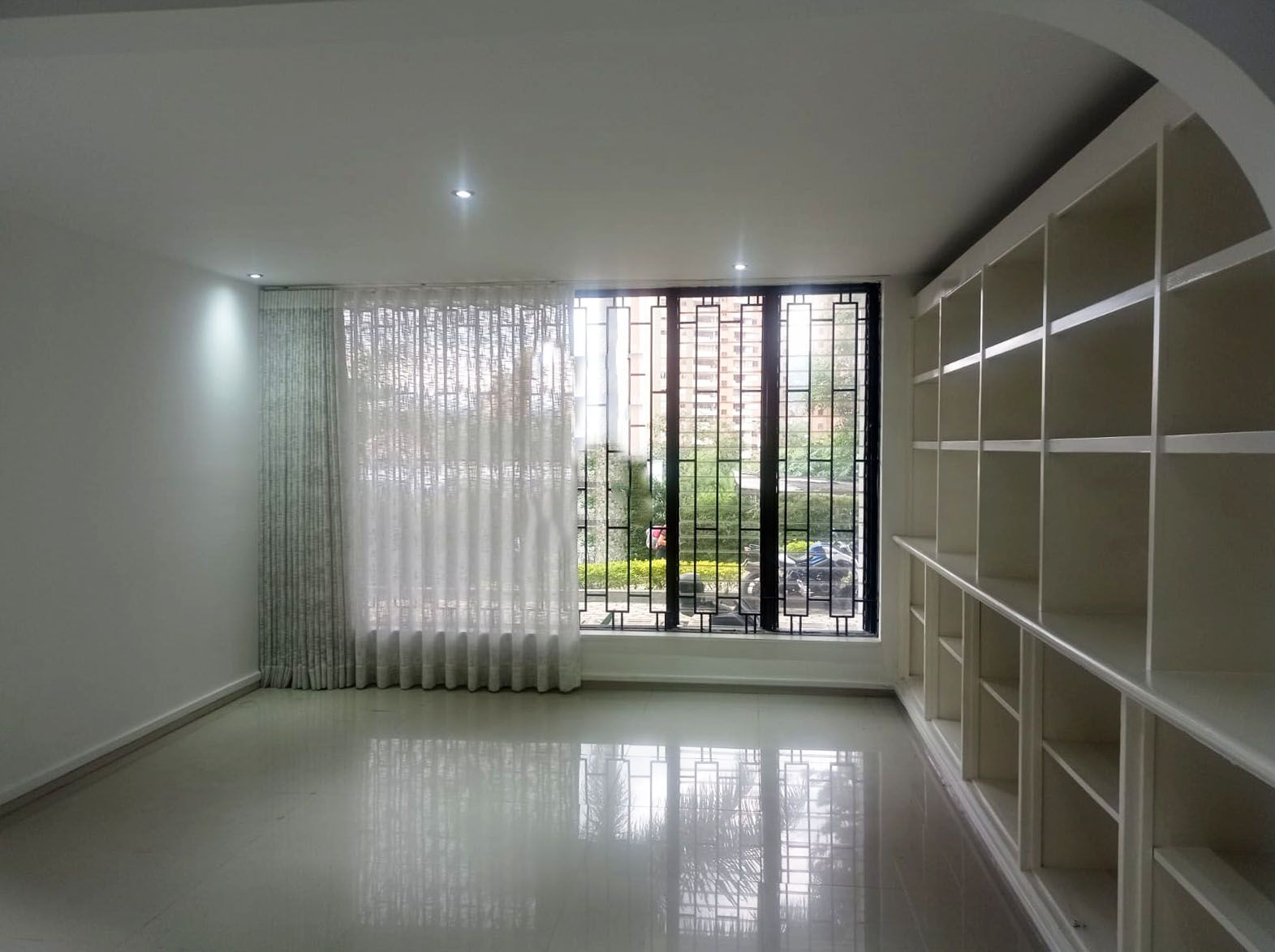 Apartamento en arriendo Antioquia Medellín Alejandria 80 m2 Habitaciones 2 Baños 0 Garajes 2 Precio $4000000