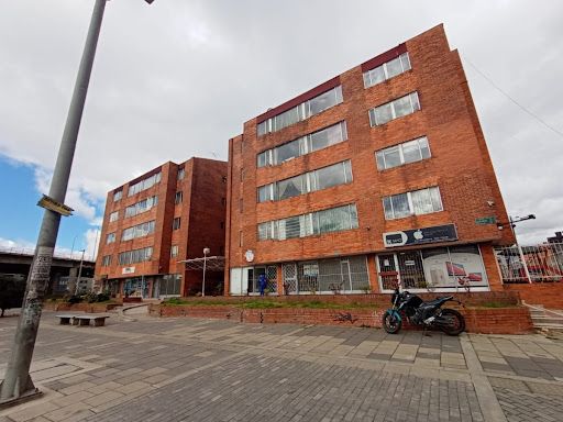 Local en venta Cundinamarca Bogotá Las Ferias Occidental 34 m2 Habitaciones 0 Baños 0 Garajes 1 Precio $240000000