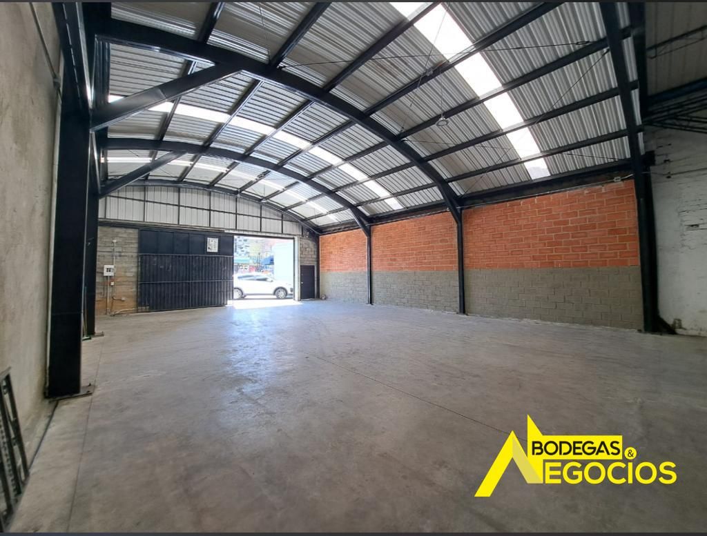 Bodega en arriendo Antioquia Itagüí Itagüí 453 m2 Habitaciones 0 Baños 2 Garajes 4 Precio $17000000