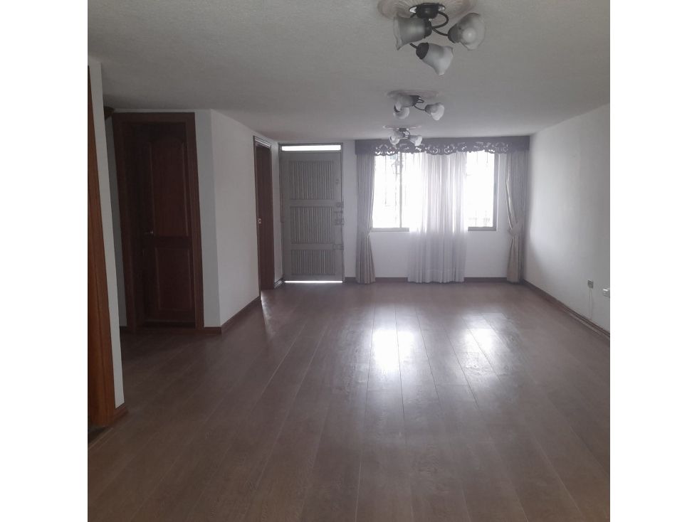 Casa en venta Caldas Manizales Los Rosales 180 m2 Habitaciones 4 Baños 2 Garajes 1 Precio $650000000