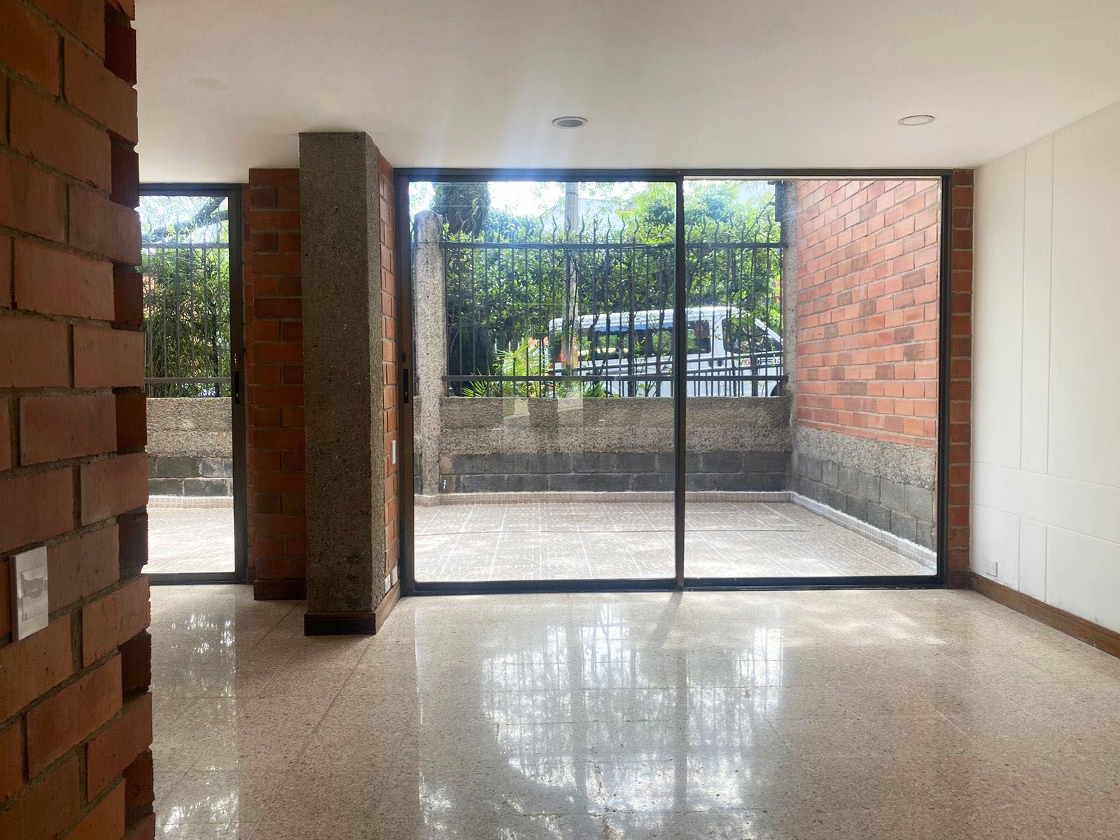 Casa en arriendo Antioquia Envigado Zona Centro 170 m2 Habitaciones 3 Baños 4 Garajes 2 Precio $5000000