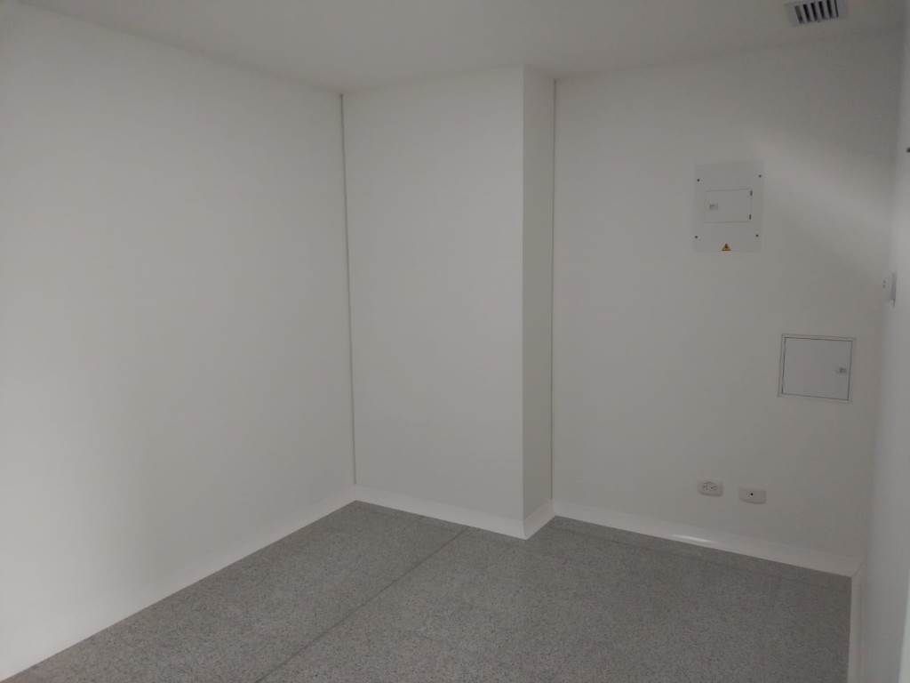 Consultorio en arriendo Antioquia Medellín El Poblado 35 m2 Habitaciones 0 Baños 0 Garajes 2 Precio $4300000