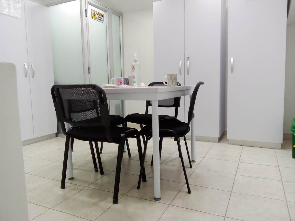 Local en venta Antioquia Medellín El Poblado 36 m2 Habitaciones 0 Baños 0 Garajes 2 Precio $1999000000