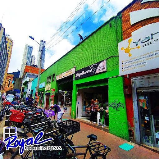 Local en venta Cundinamarca Bogotá Las Nieves 765 m2 Habitaciones 0 Baños 13 Garajes 1 Precio $5400000000