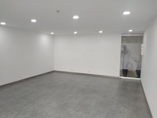 Consultorio en arriendo o venta Cundinamarca Bogotá Ginebra Norte 43 m2 Habitaciones 0 Baños 10 Garajes 2 Precio venta $550000000 Precio arriendo $3300000