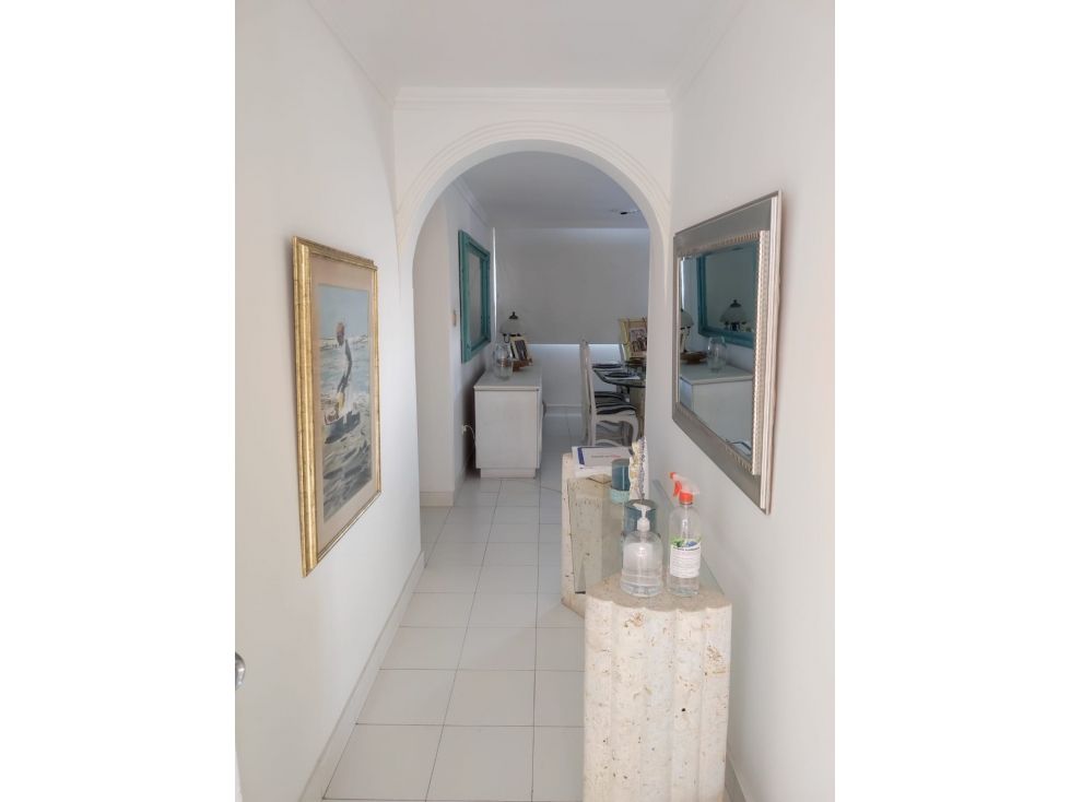 Apartamento en arriendo o venta Magdalena Santa Marta Jardin 100 m2 Habitaciones 3 Baños 4 Garajes 2 Precio venta $250000000 Precio arriendo $2625000