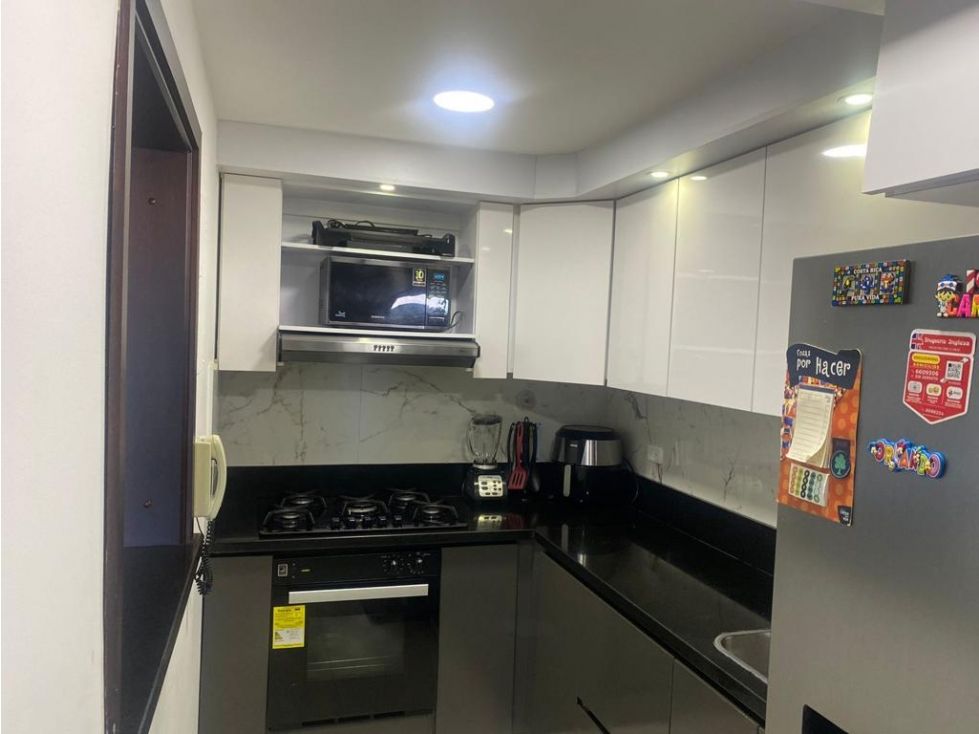 Apartamento en venta Bolívar Cartagena Manga 112 m2 Habitaciones 3 Baños 4 Garajes 2 Precio $550000000