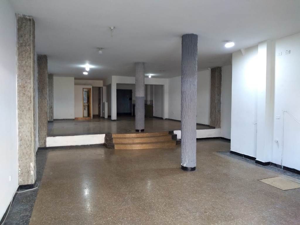 Local en arriendo o venta Antioquia Itagüí Itagui Santa Maria 123 m2 Habitaciones 0 Baños 4 Garajes 1 Precio venta $690000000 Precio arriendo $3100000