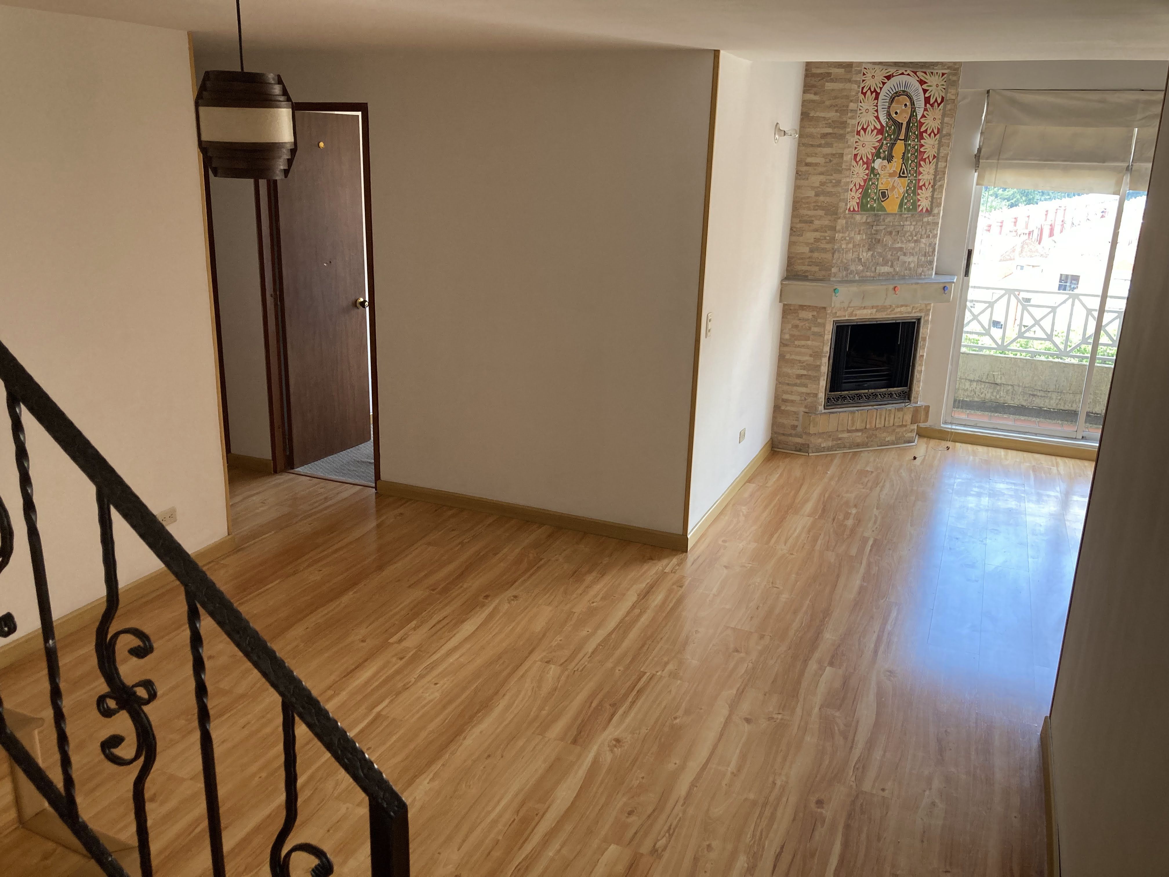 Apartamento en arriendo Cundinamarca Bogotá Atenas 110 m2 Habitaciones 3 Baños 3 Garajes 2 Precio $4000000