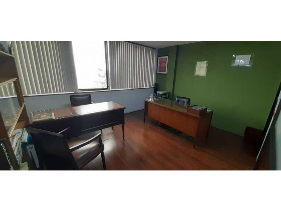 Oficina en arriendo o venta Quindío Armenia Sector Centro 70 m2 Habitaciones 0 Baños 1 Garajes 0 Precio venta $250000000 Precio arriendo $3020000