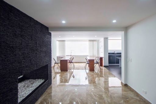 Apartamento en venta Cundinamarca Bogotá Santa Barbara Central 181 m2 Habitaciones 3 Baños 5 Garajes 2 Precio $990000000