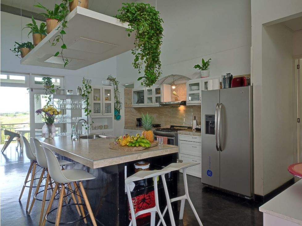 Casa Campestre en arriendo o venta Risaralda Pereira Pereira 248 m2 Habitaciones 4 Baños 6 Garajes 8 Precio venta $1200000000 Precio arriendo $6500000