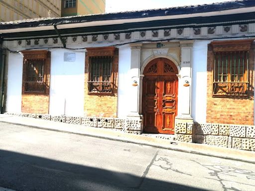 Casa en arriendo Cundinamarca Bogotá La Catedral 900 m2 Habitaciones 23 Baños 21 Garajes 1 Precio $18000000