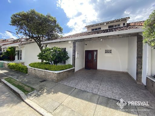 Casa en venta Santander Bucaramanga Mirador Del Cacique 130 m2 Habitaciones 4 Baños 8 Garajes 2 Precio $800000000