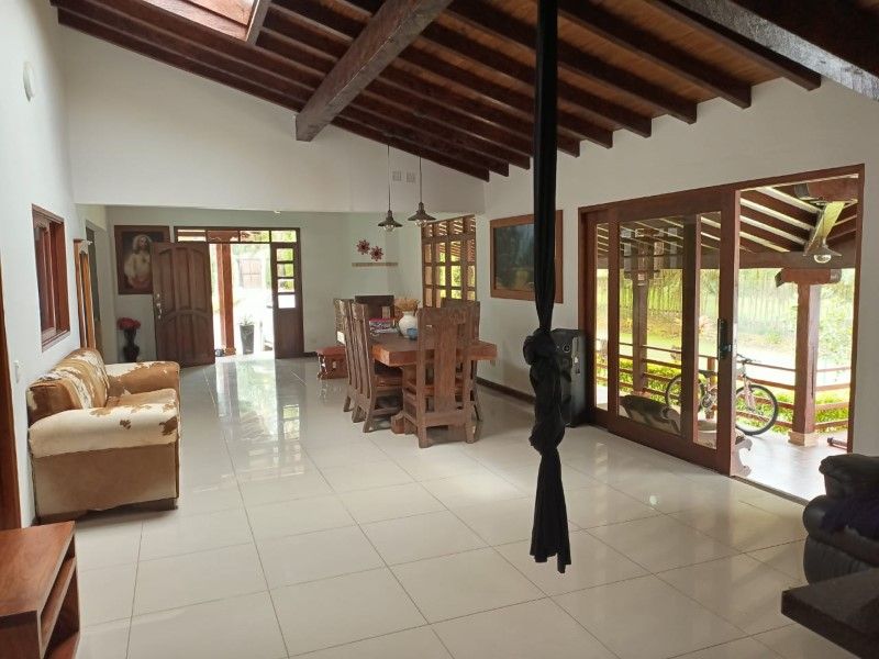 Finca en venta Antioquia El Carmen De Viboral El Carmen De Viboral 250 m2 Habitaciones 3 Baños 4 Garajes 1 Precio $1100000000