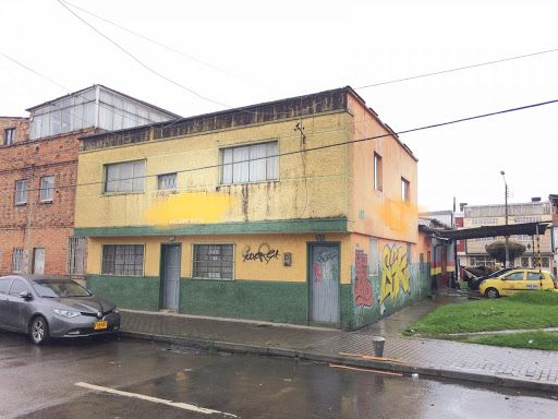 Casa en venta Cundinamarca Bogotá San Joaquín 334 m2 Habitaciones 7 Baños 2 Garajes 0 Precio $600000000