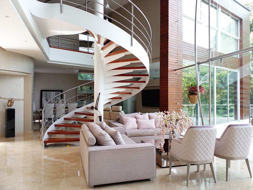 Casa en arriendo o venta Antioquia Envigado El Chinguí 1114 m2 Habitaciones 5 Baños 13 Garajes 5 Precio venta $4900000000 Precio arriendo $40000000