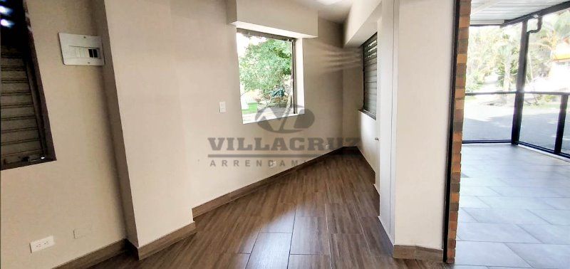 Local en arriendo Antioquia Medellín Robledo 12 m2 Habitaciones 0 Baños 1 Garajes 0 Precio $3000000