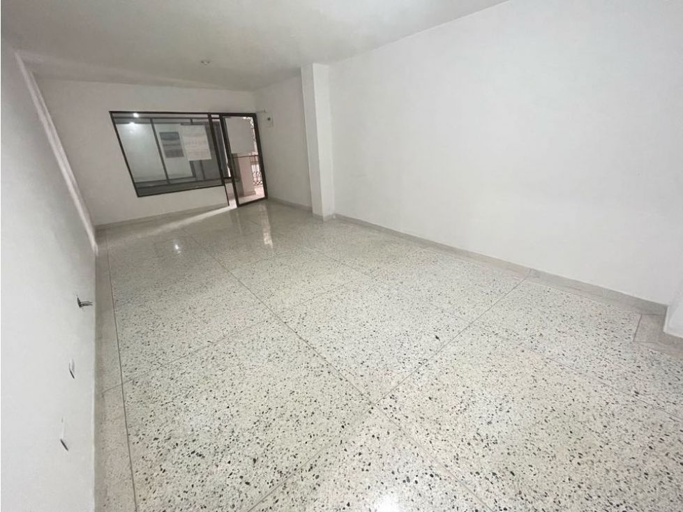 Local en arriendo Atlántico Barranquilla Altos Del Prado 31 m2 Habitaciones 0 Baños 0 Garajes 2 Precio $1760000