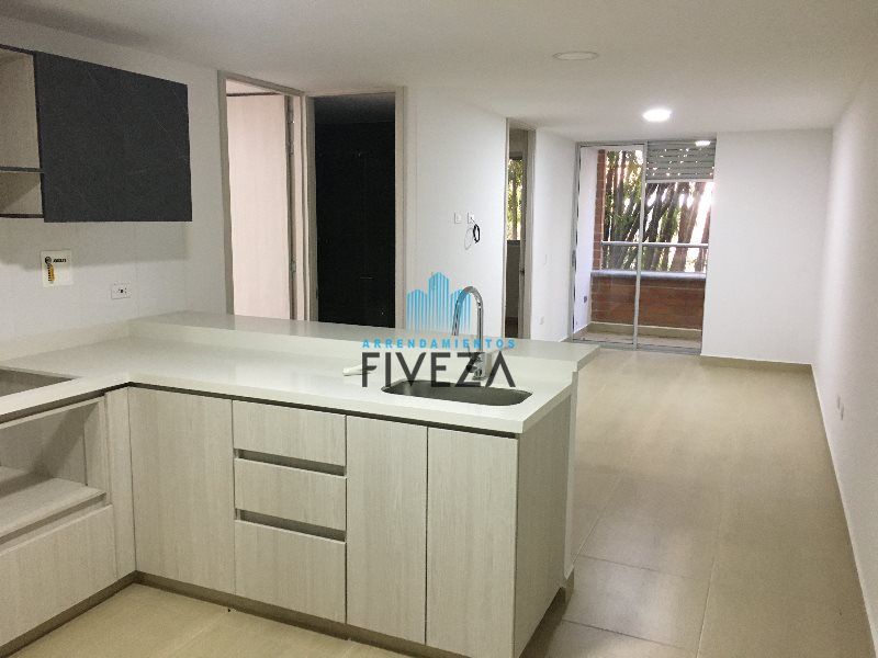 Apartamento en venta Antioquia Sabaneta Tres Esquinas 65 m2 Habitaciones 3 Baños 2 Garajes 0 Precio $320000000