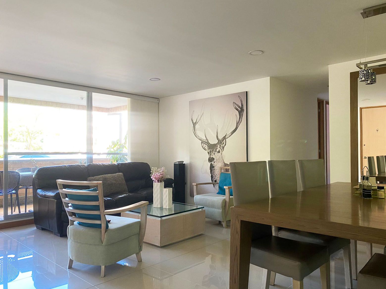 Apartamento en arriendo Antioquia Envigado La Pradera 117 m2 Habitaciones 4 Baños 2 Garajes 2 Precio $4500000