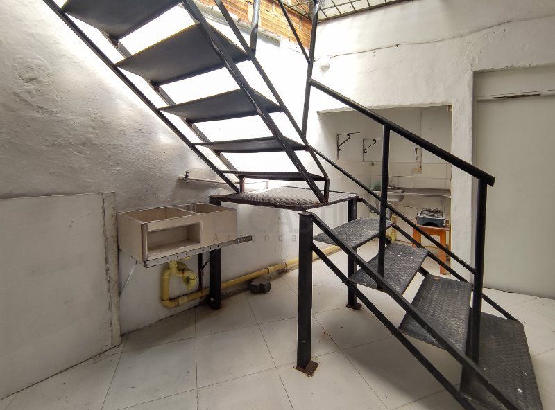 Local en arriendo Antioquia Medellín El Nogal- Los Almendros 120 m2 Habitaciones 0 Baños 3 Garajes 0 Precio $3600000