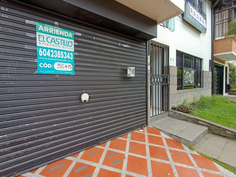 Local en arriendo Antioquia Medellín San Bernardo 37 m2 Habitaciones 0 Baños 1 Garajes 0 Precio $2000000