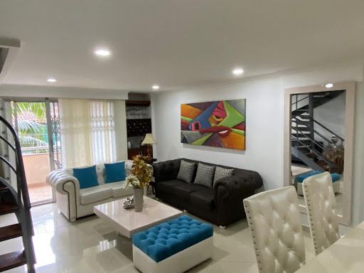 Apartamento en venta Antioquia Medellín Las Acacias 214 m2 Habitaciones 4 Baños 4 Garajes 1 Precio $1300000000