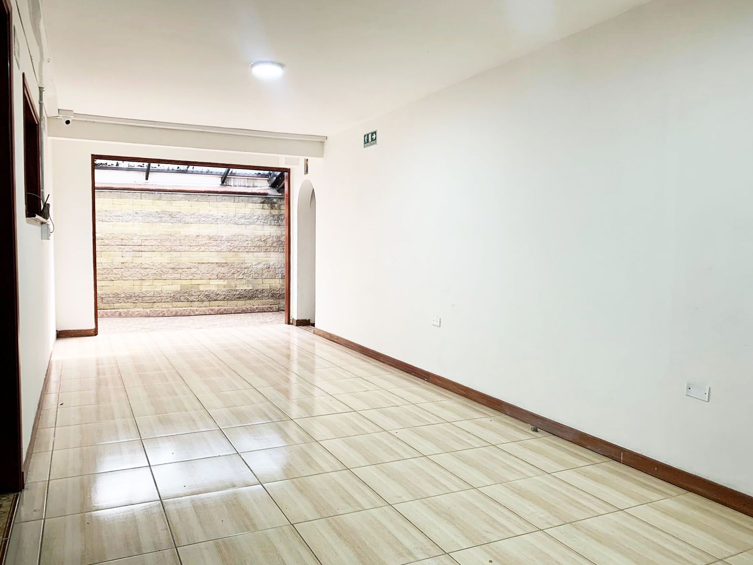 Local en arriendo Antioquia Envigado Villa Grande 356 m2 Habitaciones 0 Baños 6 Garajes 5 Precio $12600000