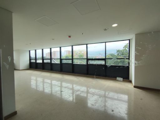 Local en arriendo Antioquia Medellín Las Vegas 85 m2 Habitaciones 0 Baños 1 Garajes 0 Precio $10500000