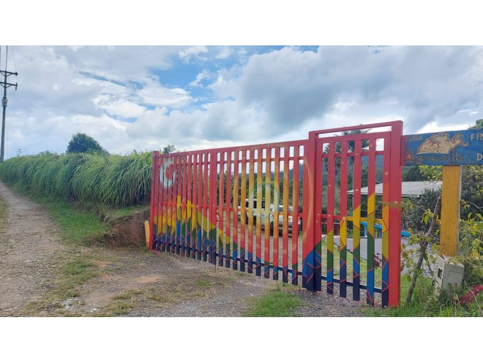 Finca en venta Quindío Salento Salento 250 m2 Habitaciones 8 Baños 7 Garajes 10 Precio $1300000000