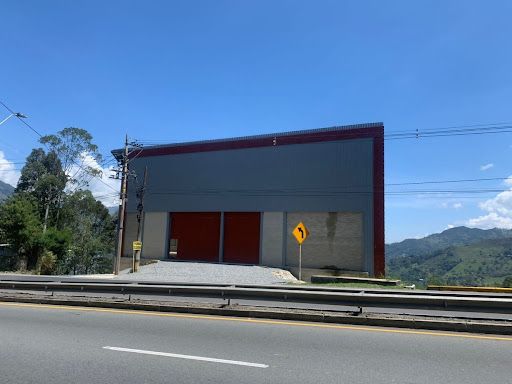 Bodega en venta Antioquia Copacabana Copacabana 734 m2 Habitaciones 0 Baños 1 Garajes 0 Precio $2879500000