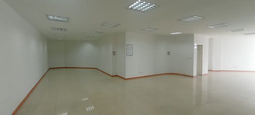 Oficina en arriendo Risaralda Pereira Los Alpes 160 m2 Habitaciones 0 Baños 2 Garajes 1 Precio $5000000