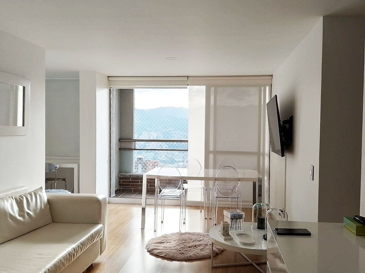 Apartamento en arriendo Antioquia Medellín Los Naranjos 90 m2 Habitaciones 3 Baños 2 Garajes 1 Precio $5650000