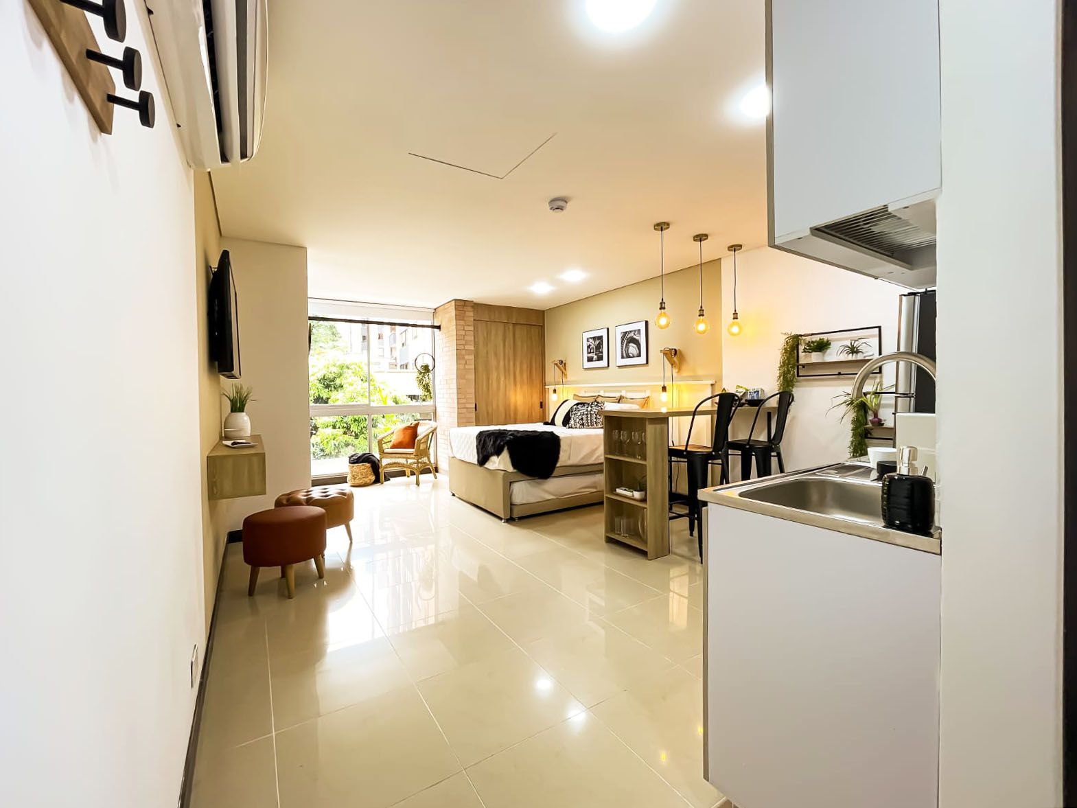 Apartamento en arriendo Antioquia Medellín El Poblado 32 m2 Habitaciones 1 Baños 1 Garajes 2 Precio $5250000