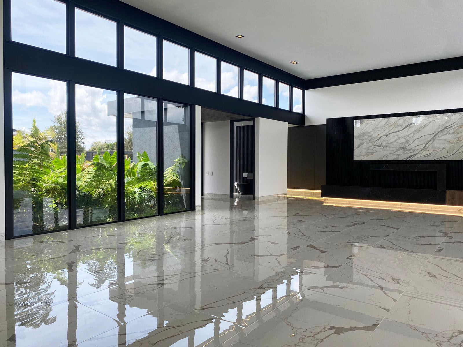 Casa en venta Antioquia Rionegro Santa Ana 515 m2 Habitaciones 4 Baños 8 Garajes 3 Precio $4500000000