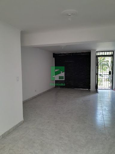 Bodega en arriendo Antioquia Medellín San Bernardo 100 m2 Habitaciones 0 Baños 2 Garajes 1 Precio $5000000
