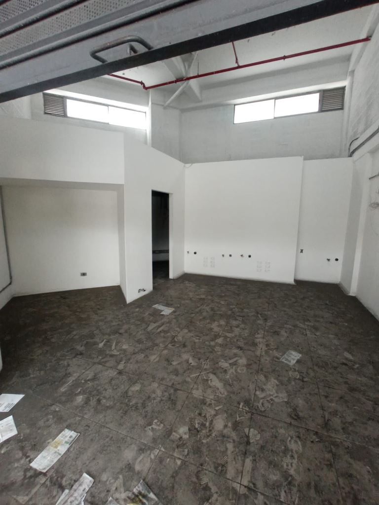 Local en venta Antioquia Medellín Corazon De Jesus 55 m2 Habitaciones 0 Baños 0 Garajes 1 Precio $880000000